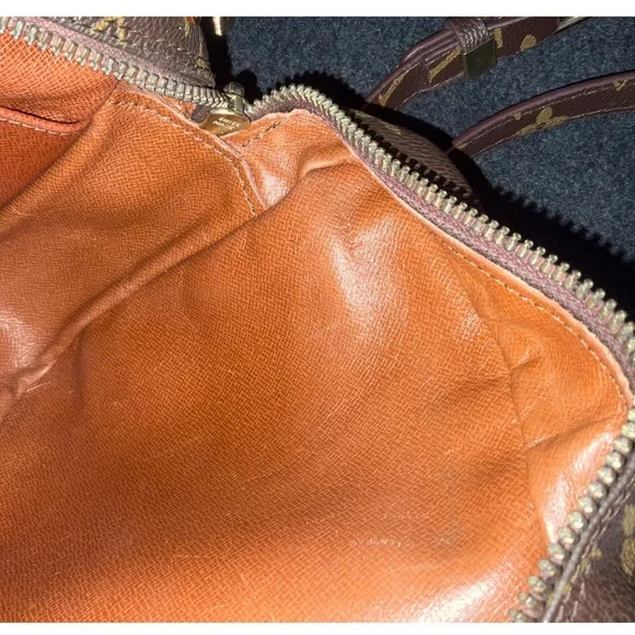 ✅AUTHENTIC COMPEIGNE CLUTCH LOUIS VUITTON - Picture 6 of 15